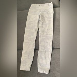 Grey/white camo lululemon leggings size 6